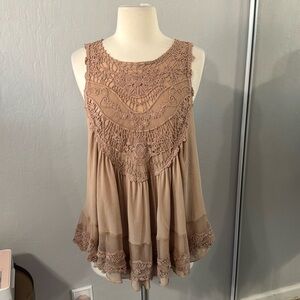 NWT Ultra Pink Tan Ruffled Boho Tank